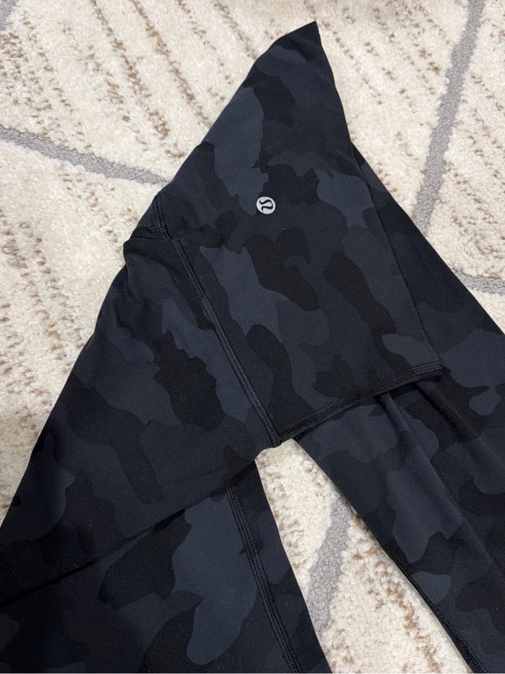 Lululemon Align HR Pant 28" Heritage 365 Camo Deep Coal Multi Black Grey Size 4
